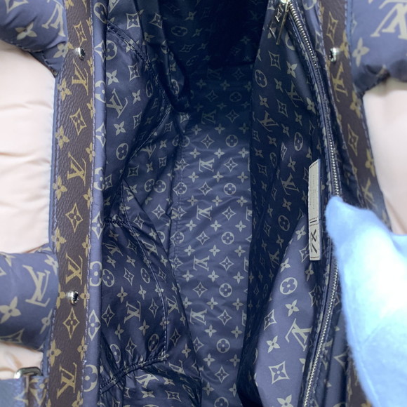 Louis Vuitton Pillow Onthego GM Tote Bag Nylon Monogram Brown - Picture 6 of 8